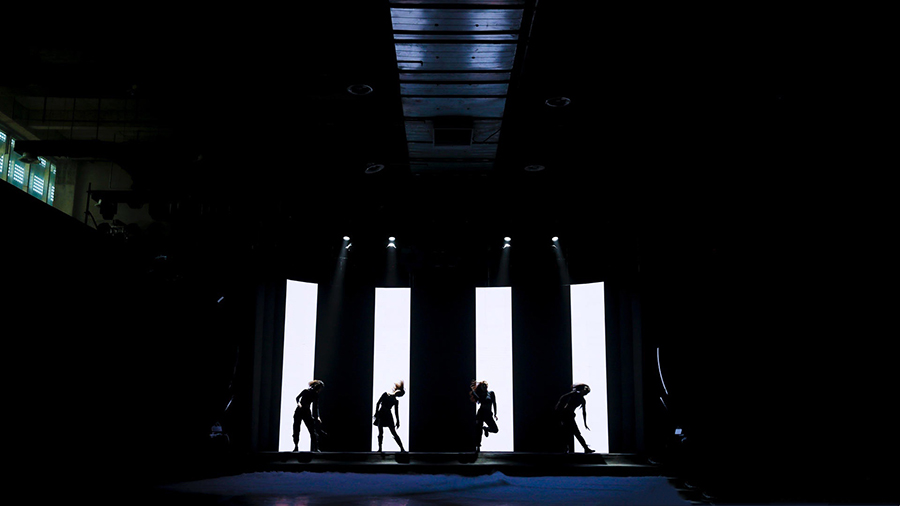 心突破，創(chuàng)未來